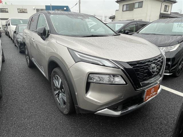エクストレイル 1.5 G e-4ORCE 4WD 禁煙車 BOSEサウンドシステム