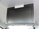 【後席モニター装備車】お出かけ時の渋滞!お子様や同乗者の方が退屈しません。ドライバーは運転に集中できます!