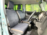 運転席シート廻りは使用感も少なく、良好な状態となっています。前オーナー様が丁寧に使っていたことがよくわかりますね。