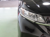 LEDヘッドライトは、点灯の瞬間から光量を発揮し、突然暗くなるトンネルなどでの安定感を高めます。