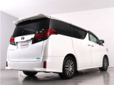 当店では、厳選された車両のみ展示しております。アルファード・ヴェルファイアに特化した専門店ならではの豊富な在庫の中から、お気に入りの一台をお探しください!