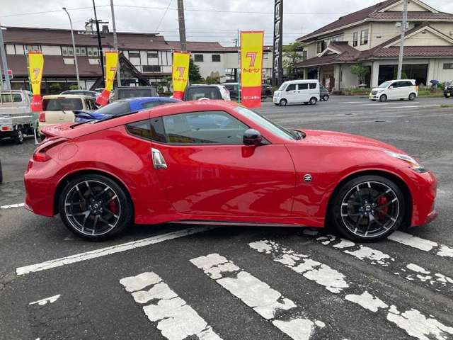 日産 フェアレディZ 3.7 NISMO の中古車詳細 (4,000km, バイブラン