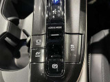 シフト連動パーキングブレーキ&オートブレーキホールド機能付きで運転が快適に&hellip;♪