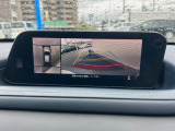 【360&deg;ビューモニター】専用のカメラにより、上から見下ろしたような視点で360度クルマの周囲を確認することができます☆死角部分も確認しやすく、狭い場所での切り返しや駐車もスムーズに行えます。