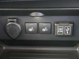USB差込口 シガーソケット シートヒーター(運転席助手席両方にあります)