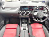 GLAクラス GLA200d 4マチック AMGライン 4WD 