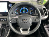 【純正革巻きステアリング】上質な革を使用することで、手にしっかり馴染みとても運転しやすいハンドルです♪