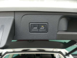 ラゲッジルームはヨーロッパブランドらしく、デットスペースを排除し、少しでも多くの荷物が積載できる設計となっております。
