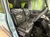 運転席シート廻りは使用感も少なく、良好な状態となっています。丁寧に使われていたことがよくわかりますね。