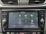 車載用のオーディオシステムです。音楽やラジオを楽しむことができ、ドライブをより快適に、楽しいものにしてくれます。