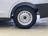 日頃のタイヤの点検も重要です