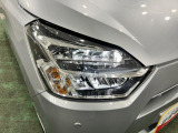 LEDヘッドライト付き!夜間の運転も安心ですね