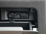 ビルトインETCが付いています。高速道路をスムーズに通れますし、割引も有ったりします。