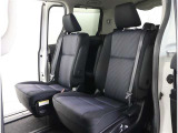 ゆとりある広々とした車内空間は、ドライブを始め買い物やレジャーなど、幅広く活躍します。一人でもみんなとでもお出かけを楽しみましょう!