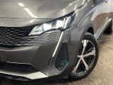 ●LEDヘッドライト:夜間走行時も良好な視界を確保し安心して運転できる高輝度LEDヘッドライトを装備!点灯速度が早く、消費電力も抑えられています。
