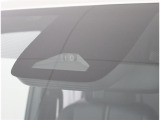 TOYOTA SAFETY SENSEは道路状況、車両状態、天候状態及びドライバーの操作状況などによっては、作動しない場所があります。あくまで運転補助機能です。