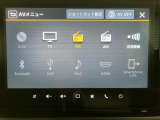 【9インチナビ】TV CD/DVD再生やBluetoothオーディオなど多彩なメディアに対応したメモリーナビを装備しています。