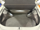 ◆トランク◆フル人数乗車してもしっかり載せられる荷室スペースです!