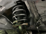 お車を安心してお乗りいただく為には、足回りの定期点検が欠かせません。サービスサポート(有償保証)では無料点検もご提供しており、安心のカーライフをお過ごしいただけるサポート体制が整っています。