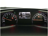 スタイリッシュなブラック系を基調とした内装色。