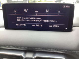 ナビSDカードが必要です。