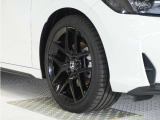 認定中古車では、厳しいHonda認定基準をクリアした厳選されたHonda認定中古車のみ、取り扱っております。「ご購入前の安心」「納車後の信頼」を車両と一緒に提供しております。