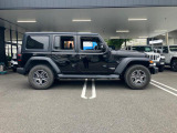 台形のホイールアーチがJeepの特徴です。