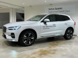 快適な乗り心地と、高い安全性、そしてさまざまなライフスタイルのニーズに応える多用性を兼ね備えた「XC60」