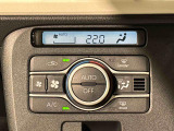 車内空調は&rdquo;AUTOエアコン&rdquo;にお任せ。運転に集中出来ますよ!
