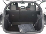 開口部の広いラゲージスペースは、ゴルフバックなどの荷物もラクラク積み込めます。