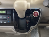 発進時から滑らかに加速する無段階変速のCVTはストップ&ゴーの多い街の中も快適です
