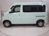 外装に目立つようなキズや凹みはみられず状態良く保たれていますが、中古車なので全くの無キズということはありません。外装の状態につきましては実車にてご確認をお願いします。