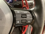 クルーズコントロールを装備しています。高速道路などで一定の速度で走ってくれるので運転が楽ですよ!速度を設定できますので、スピードの出しすぎにも注意できます。