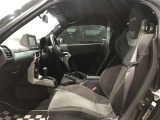見通しのよいすっきりとした視界で、誰でも運転しやすいです。運転のしやすさは疲れにくさにも繋がりますよ♪