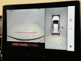 バックモニター付なので後退時に後方が見えるので安心。 車は構造上、死角がたくさんなので万が一を考えると必須ですね。 あくまで補助の為の装備、バックは目視で確認する事が重要ですよ。