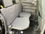 真四角荷室は隅々まで荷物を載せる事ができます。