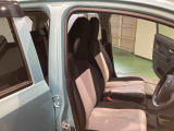 ご覧いただきありがとうございます!安心保証付きの展示車を多数揃えておりますのでお気軽にお尋ねください。