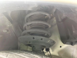 お車を安心してお乗りいただく為には、足回りの定期点検が欠かせません。サービスサポート(有償保証)では無料点検もご提供しており、安心のカーライフをお過ごしいただけるサポート体制が整っています。