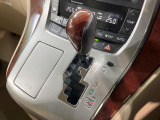 シフトも操作しやすく快適なドライブを楽しんでいただけます♪