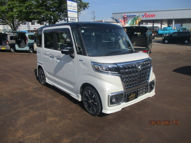 フレアワゴン カスタムスタイル ハイブリッド XT 4WD 