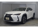 レクサス車らしい細部までこだわった高級感と見る人を一目で虜にするエモーショナルな魅力を持ち合わせております。