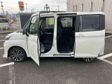 納車前にはプロのメカニックが点検、整備を行いますので安心してお乗り頂けます!!
