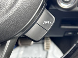[レーンキープアシスト]車線から逸脱しそうになった場合、車線内に戻るようアシストしてくれます☆