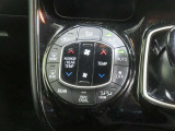 オートエアコン機能で、車内を自動的に、設定した温度に保ってくれます。