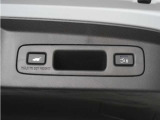 ◆予約クローズ機能付きパワーテールゲート◆キーや運転席のボタン、ハンズフリー機能など多彩なアクセスで自動開閉できます。