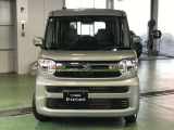 保証期間は6ヶ月及び期間内走行10000km以内です。詳しくは営業スタッフにお問い合わせください。