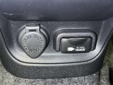 シガーソケット用の充電器が使用可能です!