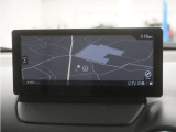 8.8インチセンタ-ディスプレイ&バックカメラが装備されているので、普段の使い勝手もロングドライブも快適です。