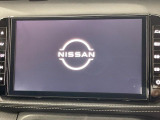 【大画面ナビ】人気の大型純正9インチナビを装備。存在感のある大画面はインパクト大!ナビ利用時のマップ表示は見やすく、テレビやDVDは臨場感がアップ!いつものドライブがグッと楽しくなります♪