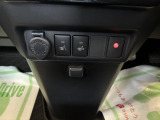 寒い日のドライブを快適にする運転席シートヒーターが付いてます